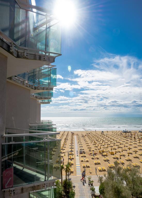 Hotel Nizza Frontemare Superior 3 Stelle 3*
